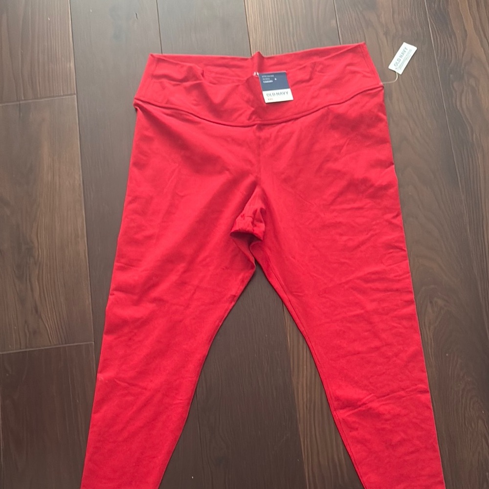 Old Navy Red Leggings Vibrant Stretchy Design